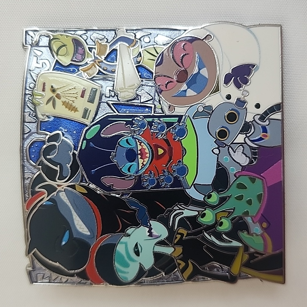 NWT Disney Parks 2024 Stitch 626 Family Cluster Trading Collector Pin